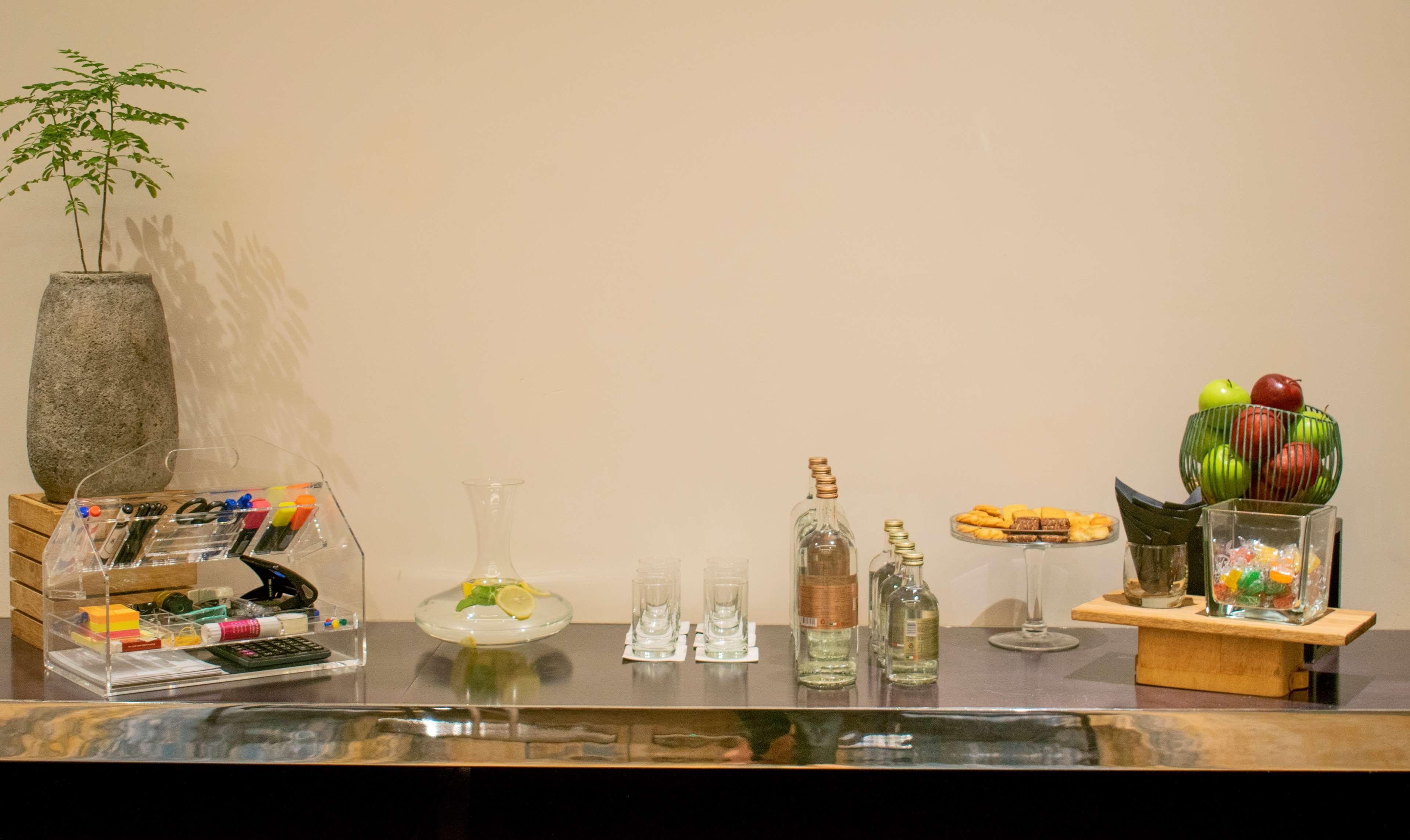 Radisson Blu Hotel, Ajman Eksteriør bilde A bar at the 2011 Toronto International Film Festival